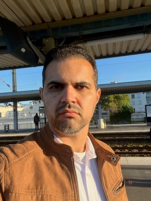 Profil de Aarone